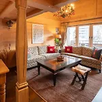 Apartment Haus Pasadena, Sleeps 3 - 4