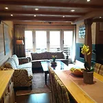 Apartment Haus Pasadena, Sleeps 3 - 4